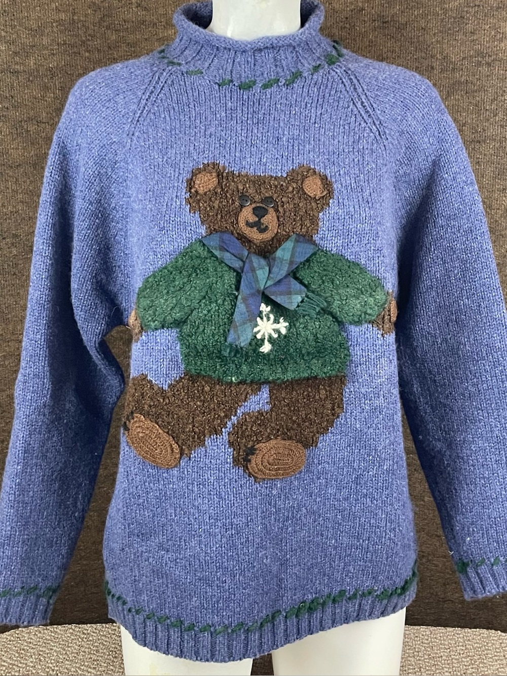 Vintage Belle Pointe Sweater Small Oversized Wool Blend 3D Bear Roll Neck R2